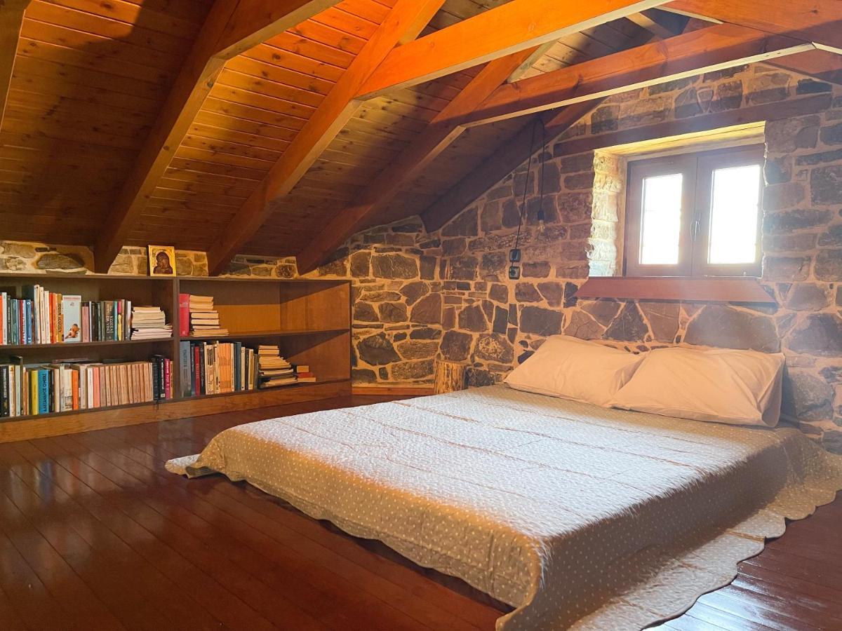 Case de vacanță Echo Traditional House - ηχώ παραδοσιακό σπίτι